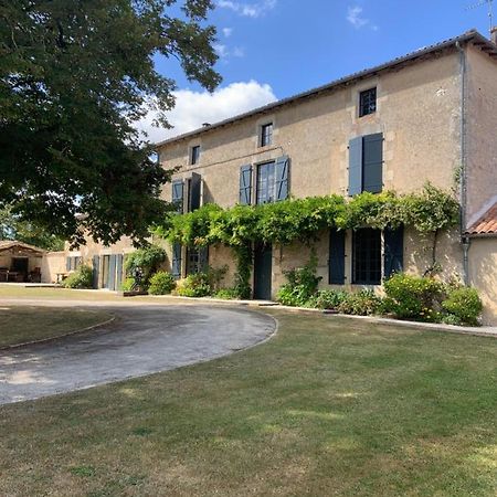 مبيت وإفطار Brux Le Petit Manoir المظهر الخارجي الصورة