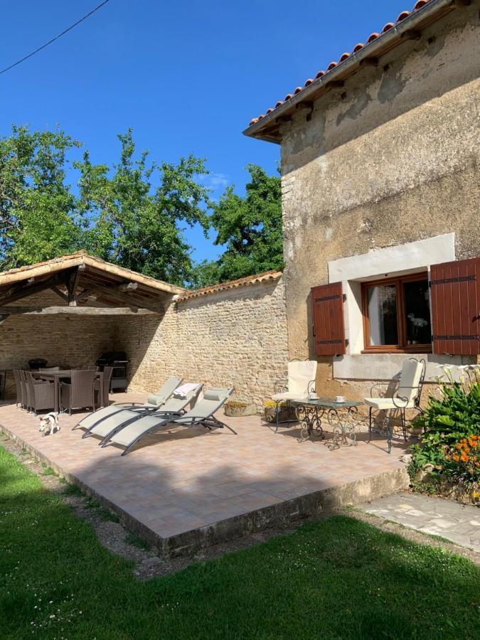 مبيت وإفطار Brux Le Petit Manoir المظهر الخارجي الصورة