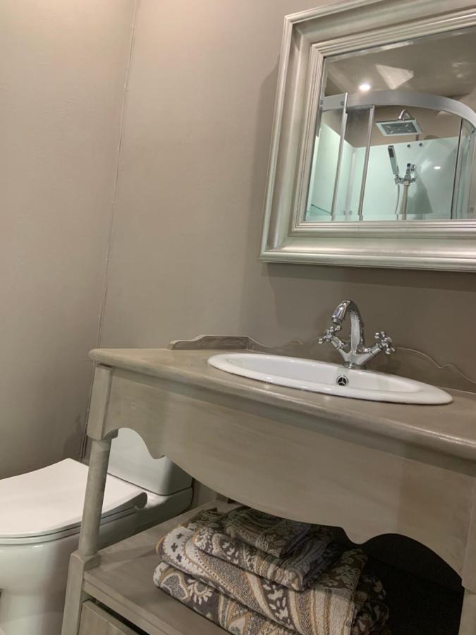 مبيت وإفطار Brux Le Petit Manoir المظهر الخارجي الصورة