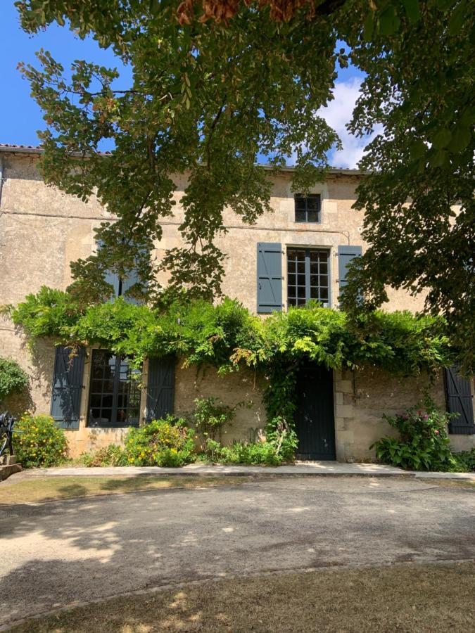 مبيت وإفطار Brux Le Petit Manoir المظهر الخارجي الصورة